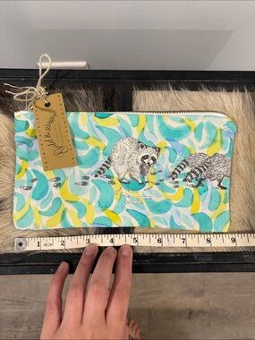 Buy 2 for 20$ ✌🏻Teal Canvas Raccoon Zip Pencil Case
